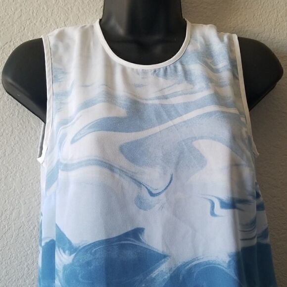 Vince Camuto Marble Tank Top - Picture 2 of 6